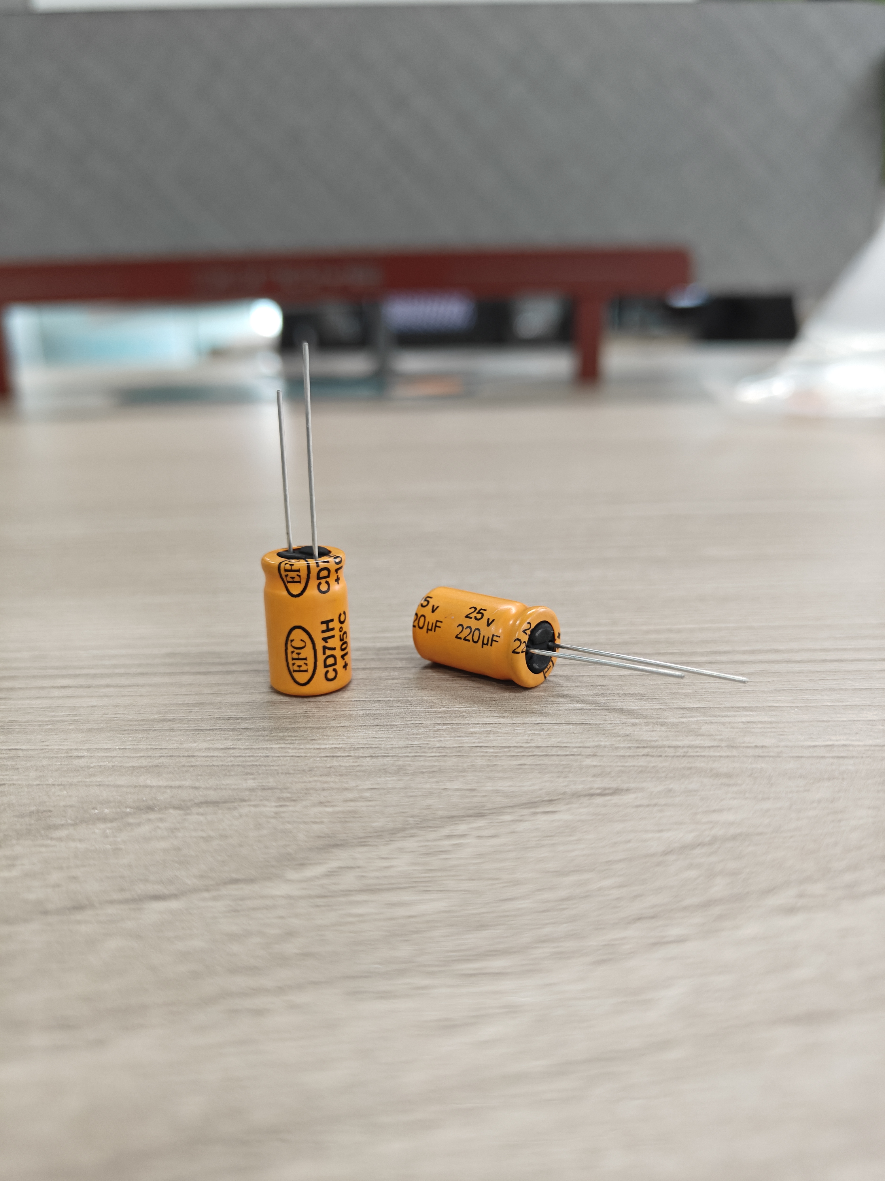 EFC : Electrolytic Capacitors