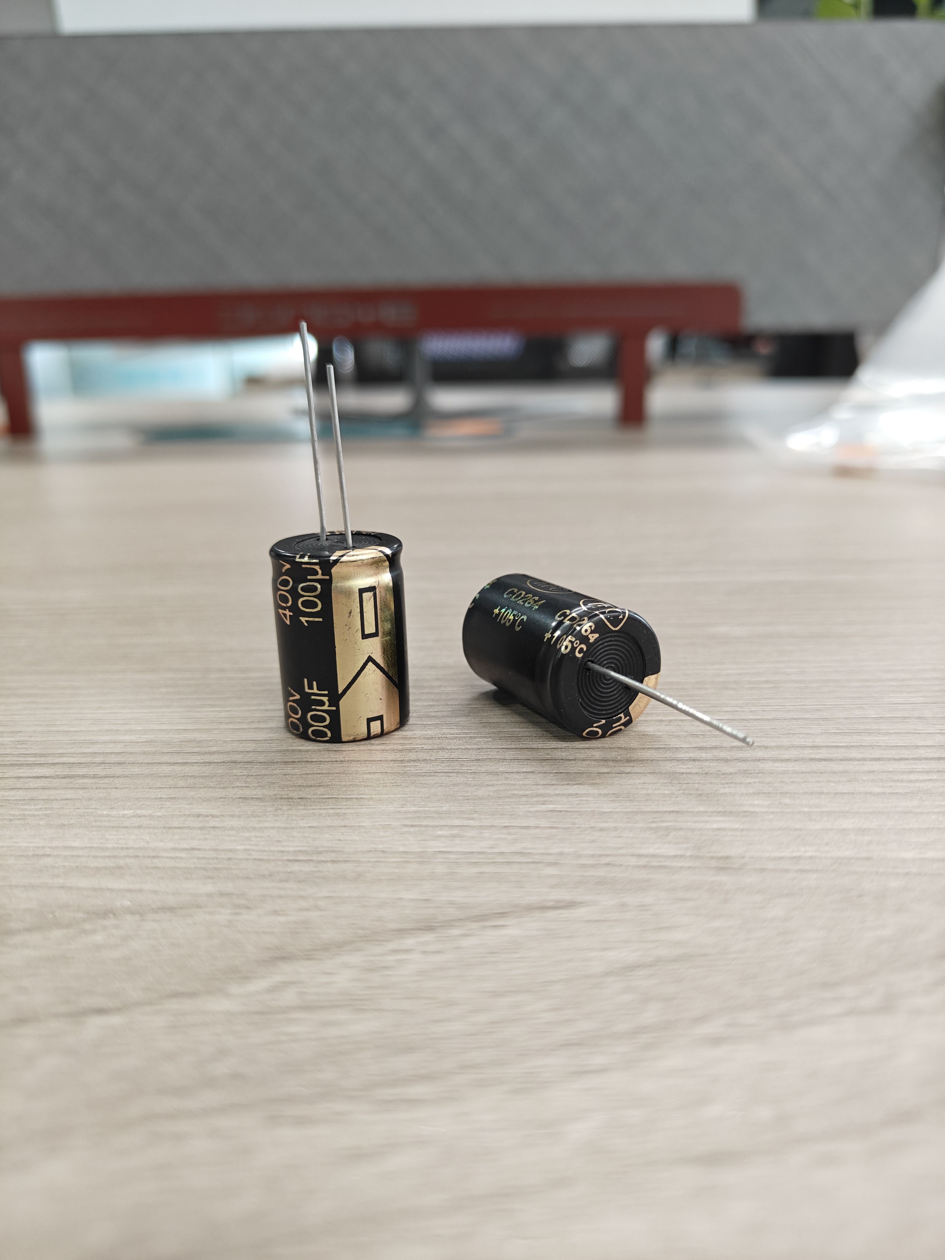 EFC : Electrolytic Capacitors